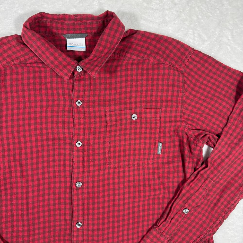 Columbia Regular Fit Red Checkered Button Down Men's XL Shirt Chest Pocket